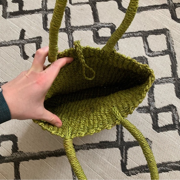 Green Raffia Handbag - Picture 5 of 5